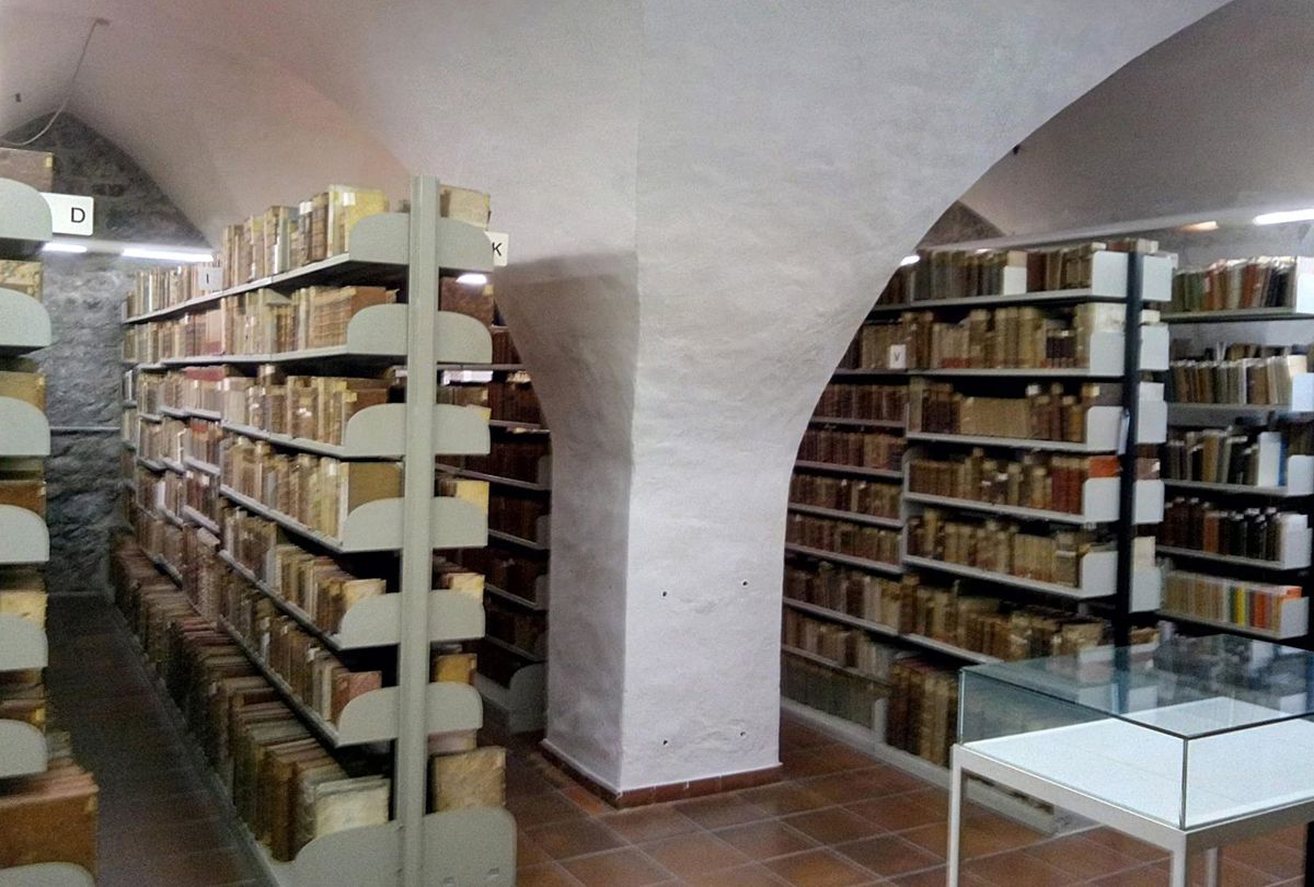 propsteibibliothek-bozen-foto-servicestelle-betreuung-historischer-bibliotheken